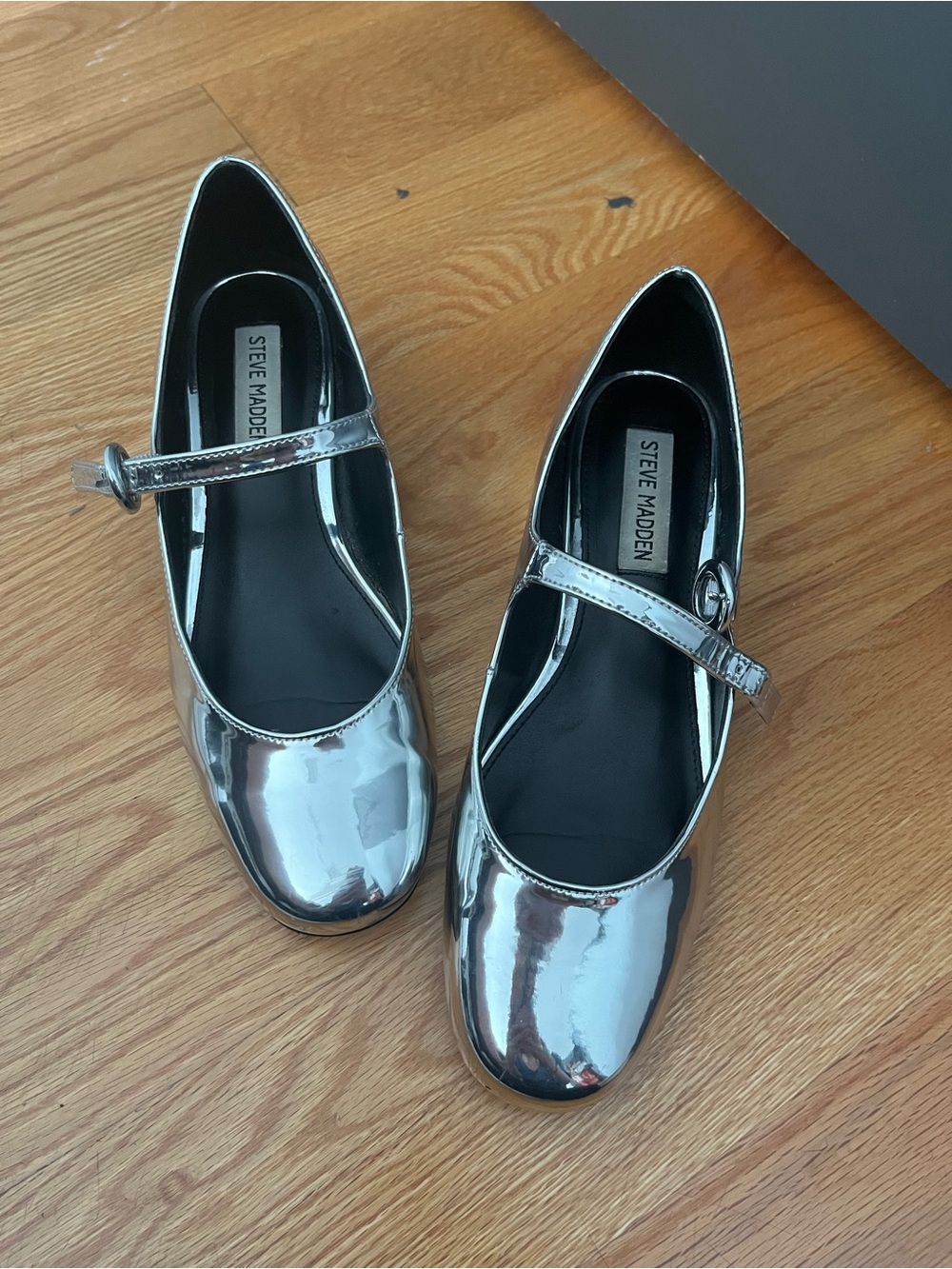 Steve Madden Silver Metallic Mary Jane Flats